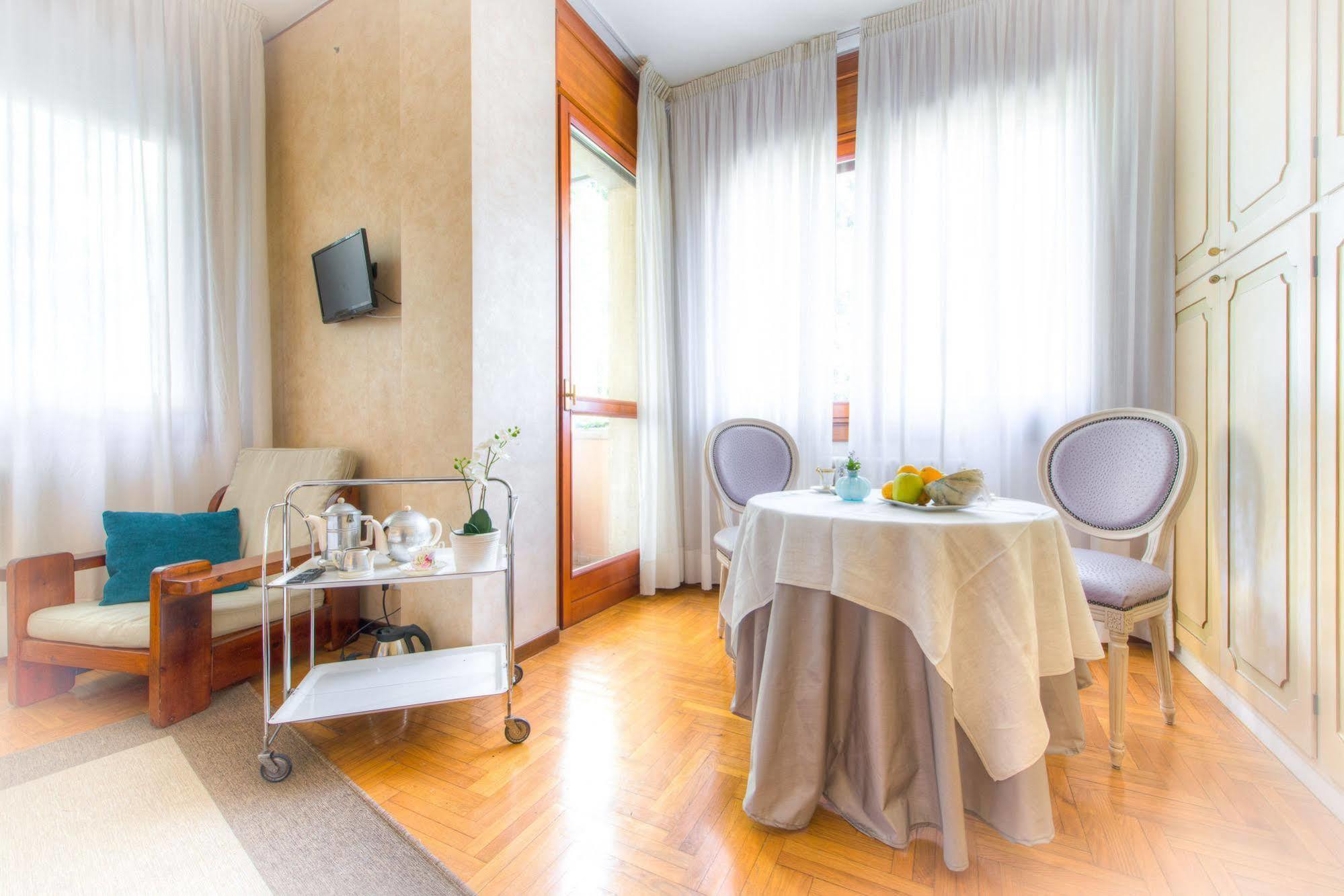B&B San Benedetto Бергамо Екстер'єр фото