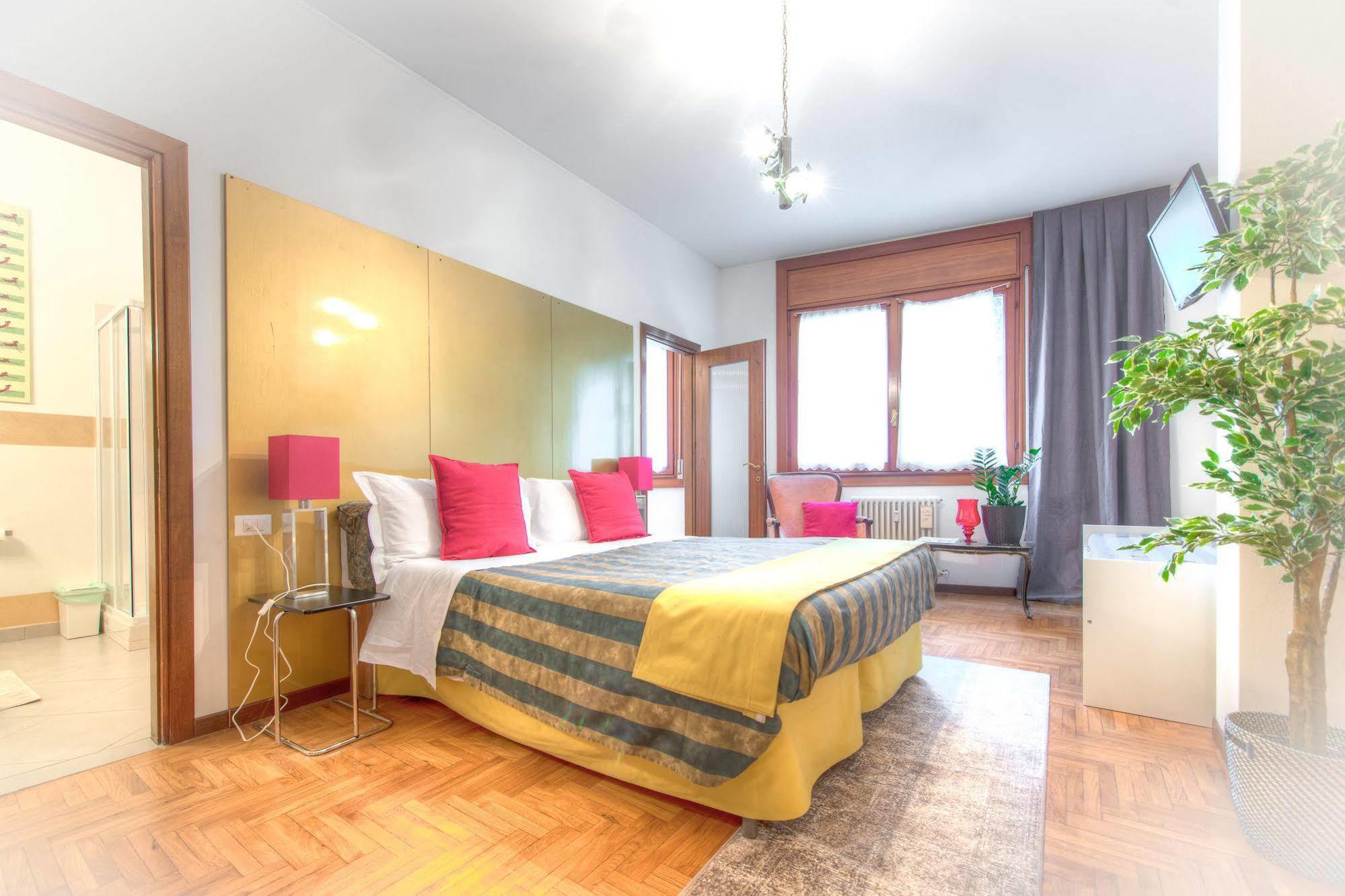 B&B San Benedetto Бергамо Екстер'єр фото